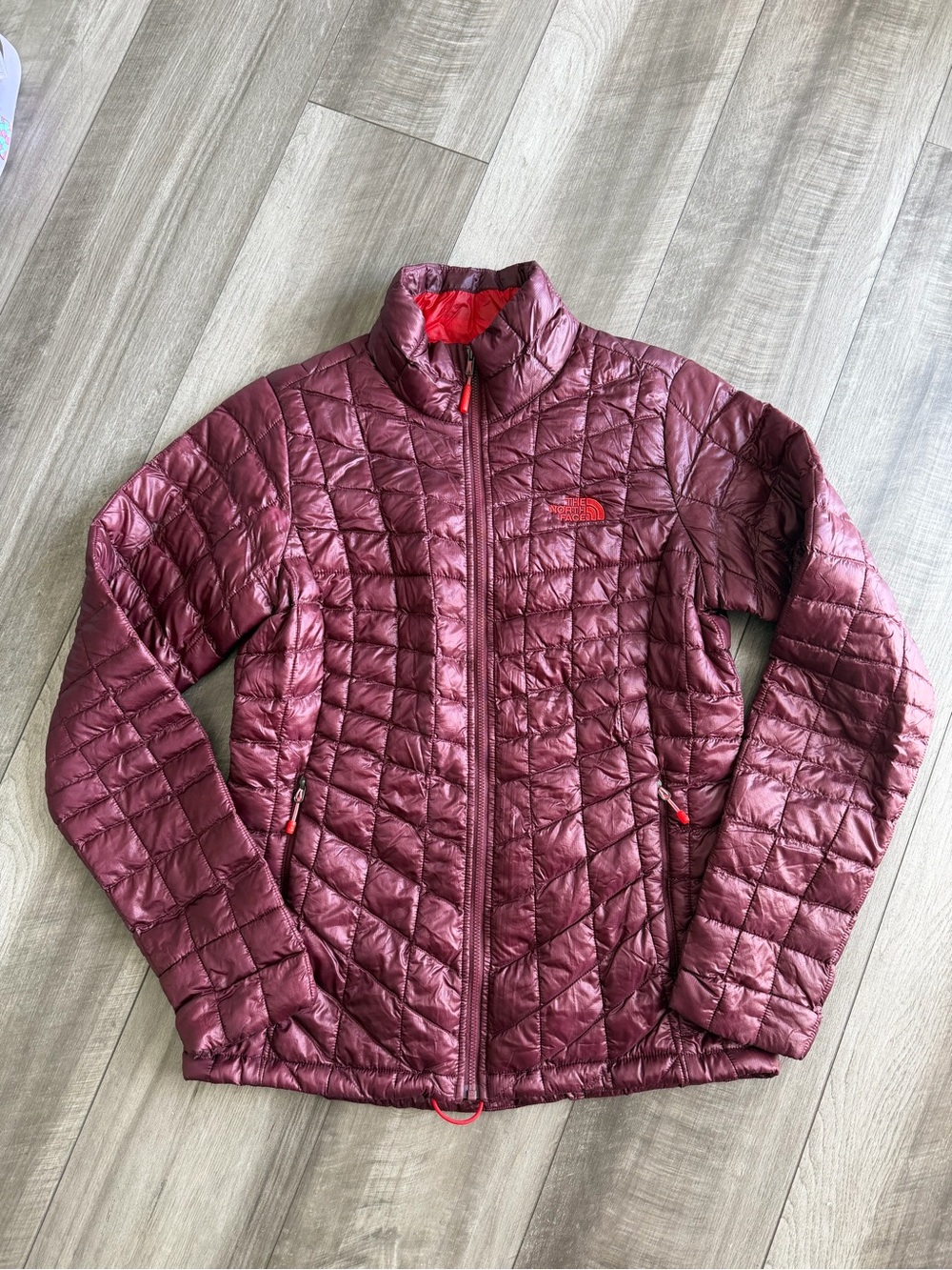 The North Face ThermoBall Jacket Womens Full Zip Packable Sz S Burgundy Red NWOT
